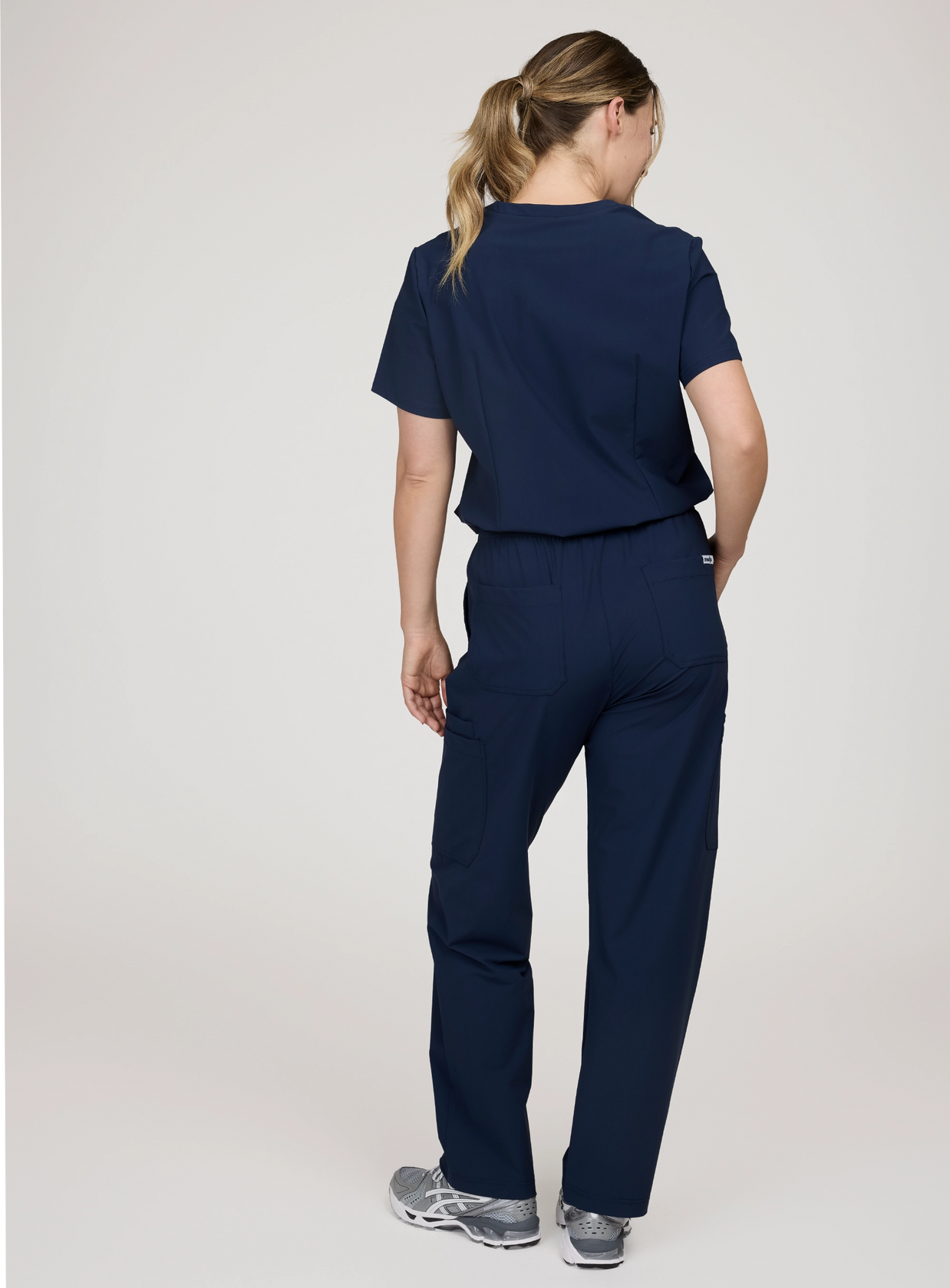 Women's Poise Scrub Top