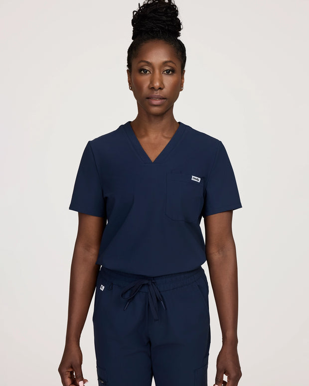 Women's Poise Scrub Top